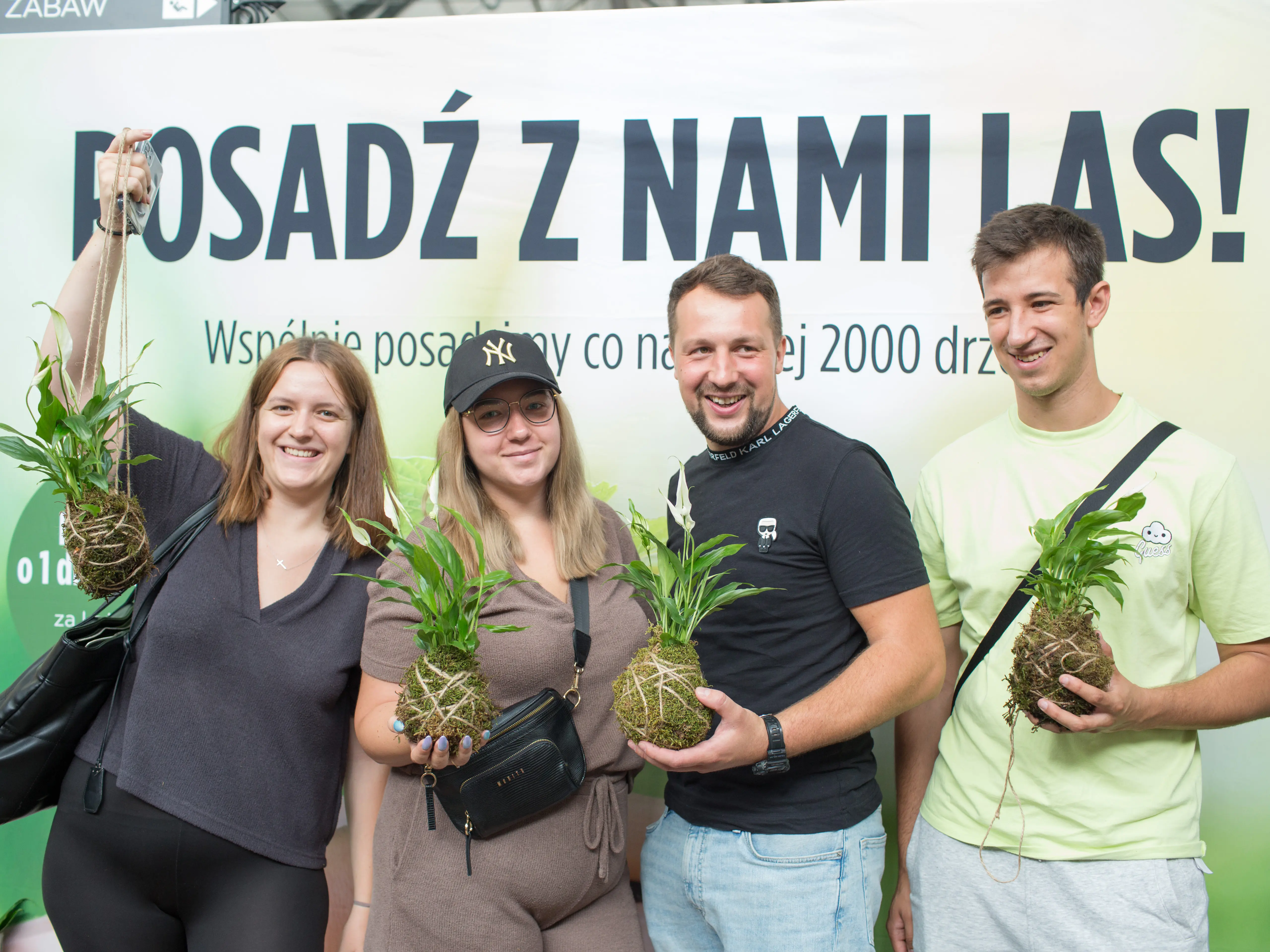 Specjalizuję się w profesjonalnej fotografii eventowej, biznesowej i ślubnej. - Photo 14