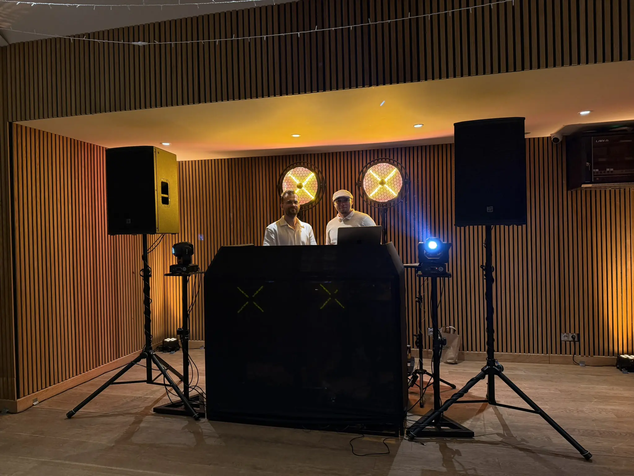 DJ NA WASZE WESELE - Photo 10