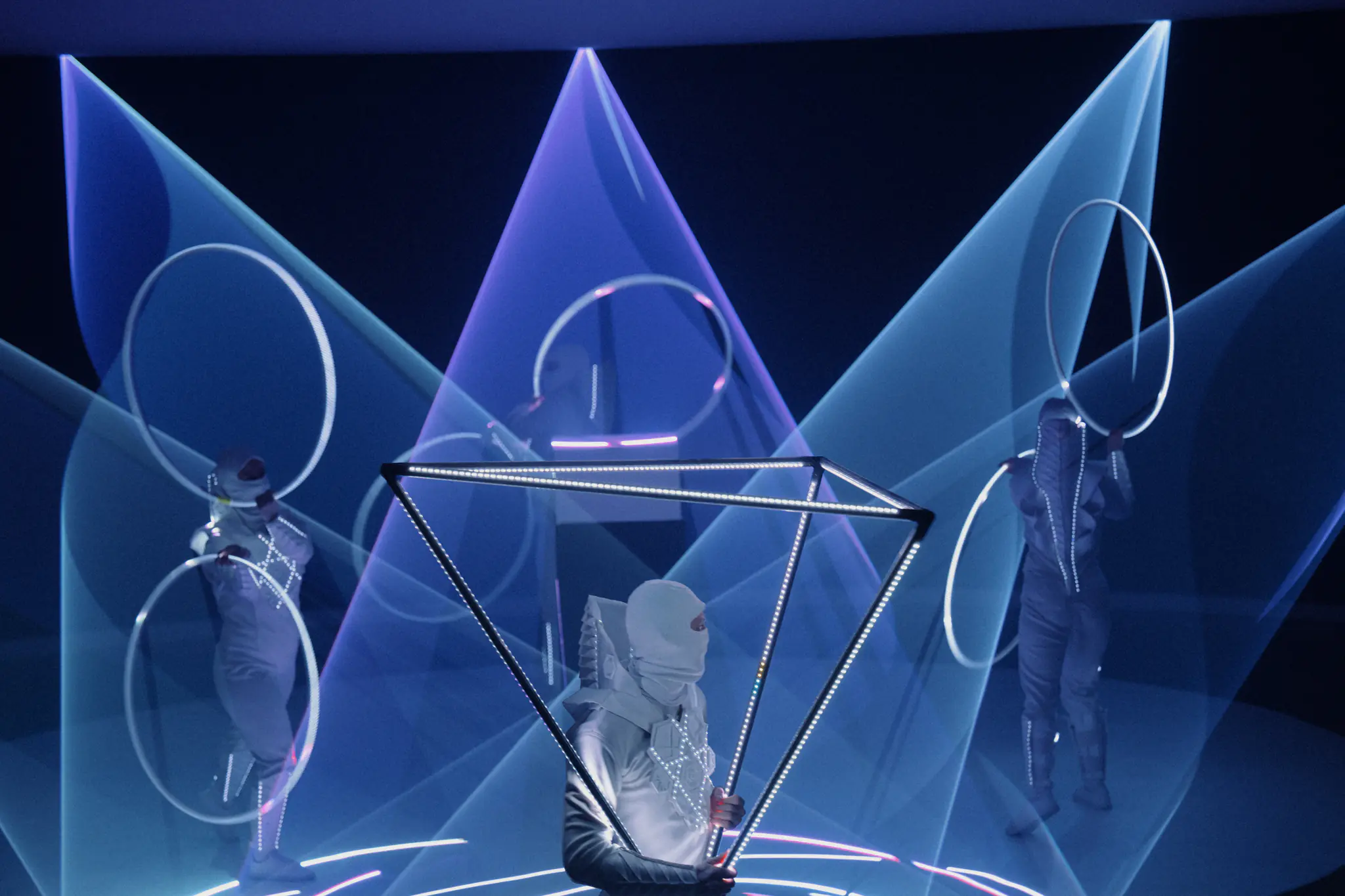 Enjoy an unforgettable journey through time with the spectacular Lightshow performance. - Photo 6