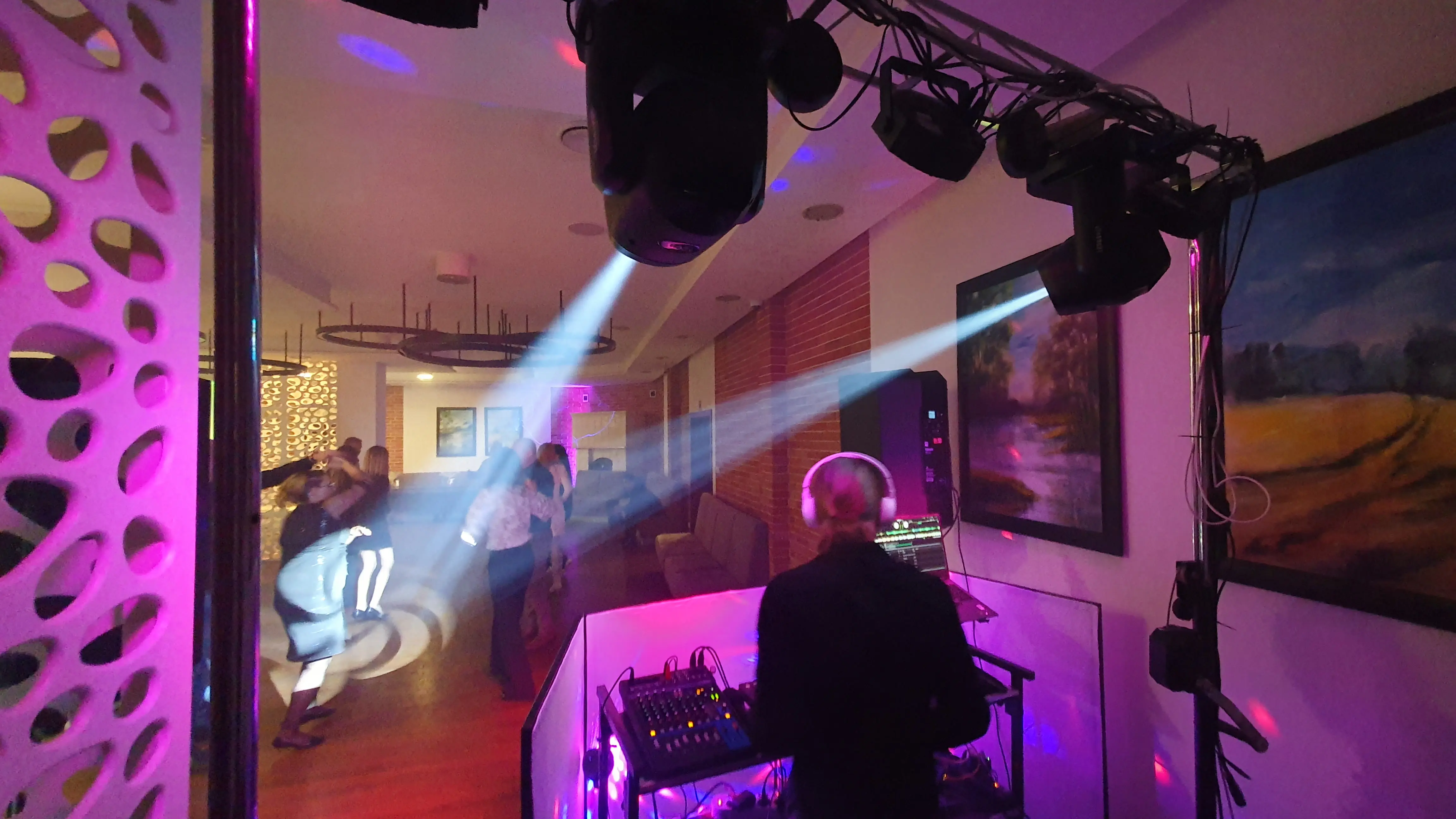 DJ na wesele , urodziny , event firmowy , plener   - Photo 16